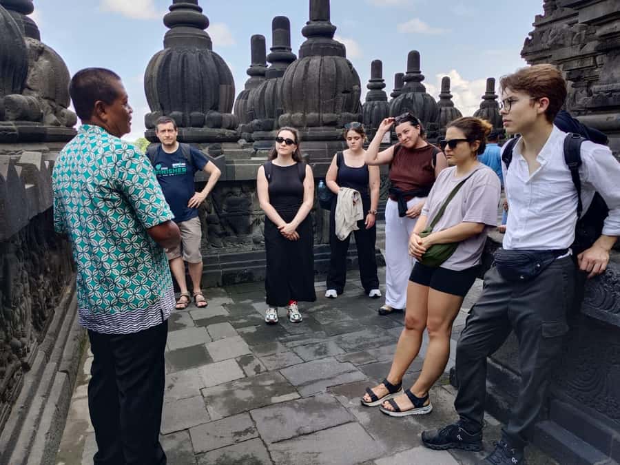 3days explore Yogyakarta Borobudur, Prambanan, Volcano, Etc. - Three Yogyakarta icons in one demanding day