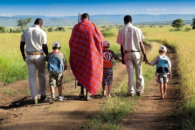 4-Day Safari to Tarangire ,Serengeti and Ngorongoro crater from Arusha - Guides, vehicles, and the human side of the safari
