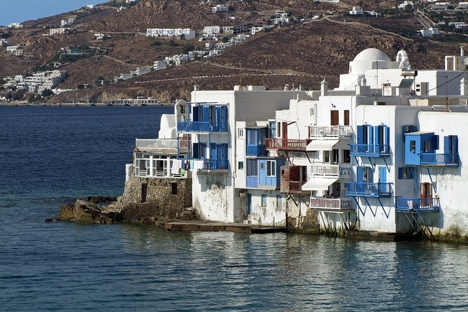 5-Day Tour in Mykonos & Santorini Sun & Sea - The included Santorini cruise, from hot springs to sunset