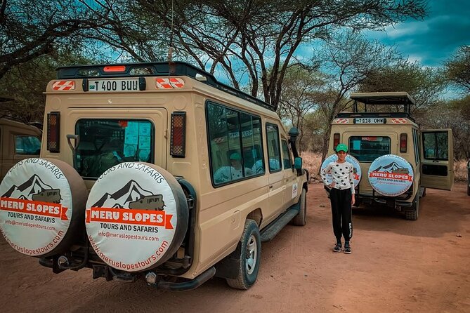 5 Days Camping Tarangire, Serengeti & Ngorongoro crater & Visiting Maasai - Day 2: Crossing the highlands into the Serengeti