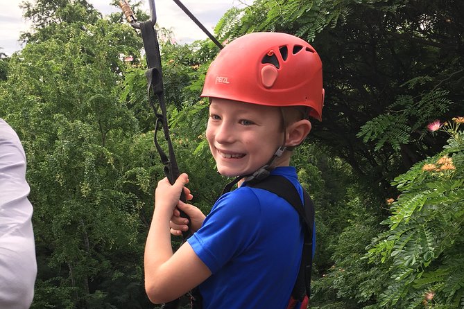 6 Zipline Adventure at Coral Crater (Optional Waikiki Shuttle) - Why the guides matter on a first attempt