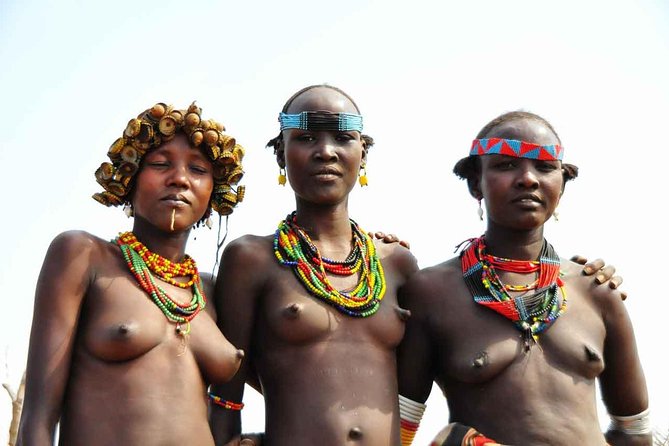 9 Days Tours To Danakil Depression, Simen MNP, Lalibela With Omo Valley Tribes - Flying south to Arba Minch and meeting the Doreze