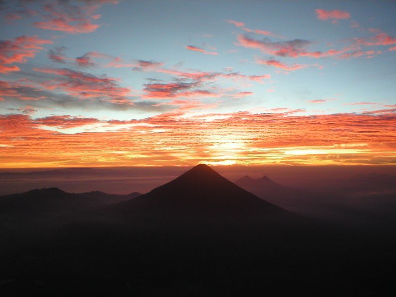 Acatenango Volcano 2-Day Hike - The three-hour descent and alternate route
