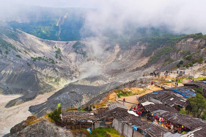 Active Volcano, Rice Field, Hot Spring, Fruit market, Tea Plantation with Lunch - Rice fields and a short village visit near Subang