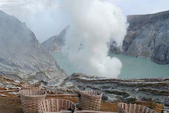 Active Volcanoes Bromo and Ijen - Start Surabaya 3 Days and 2 Nights - Day 1: Cemoro Lawang, Madakaripura, and Seruni Point