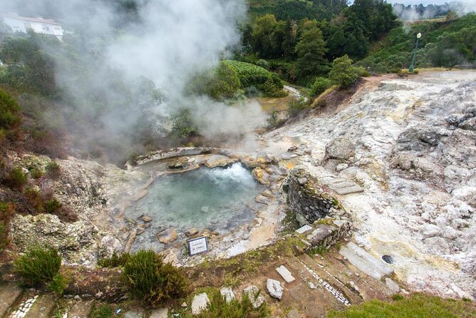 Adventure in the Furnas, with volcanoes, lagoons and tea plantations - Key points to know before booking