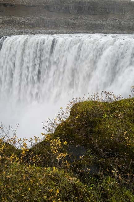 Akureyri Port: Dettifoss, Goðafoss and Lake Mývatn Tour - Hverfjall and the Moderate Crater Hike