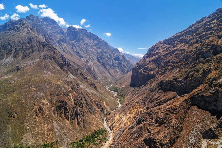 Andes: Colca Canyon Day-Trip - Patapampa at 4,800 meters