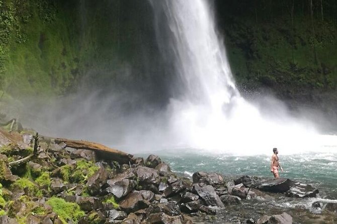 Arenal Horseback Riding to La Fortuna Waterfall - Who should book this La Fortuna outing