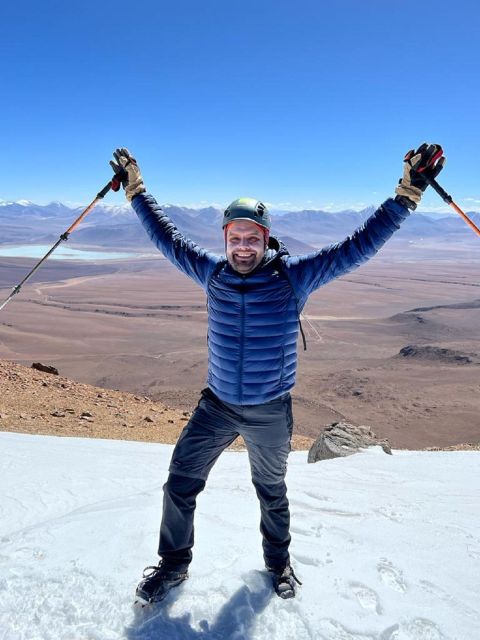 ASCENT TO VOLCANO CERRO TOCO OF 5604masl - The starting point at 5,280 meters