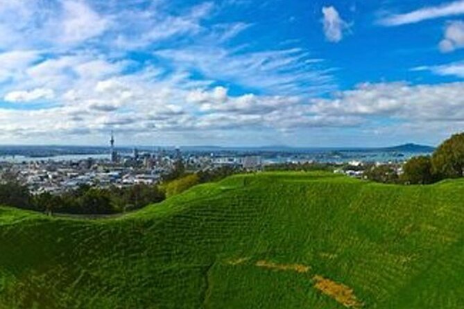 Auckland City Volcano & Scenic Highlights Tour - Britomart and the central city