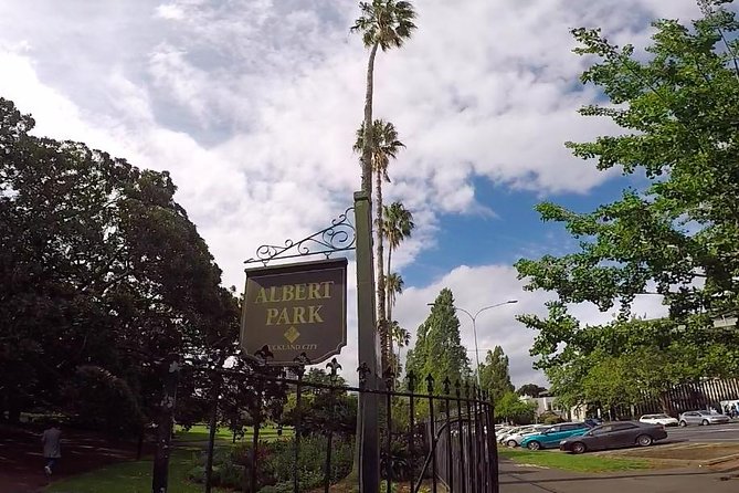 Auckland City Volcano & Scenic Highlights Tour - Parnell Rose Gardens for a slower pause