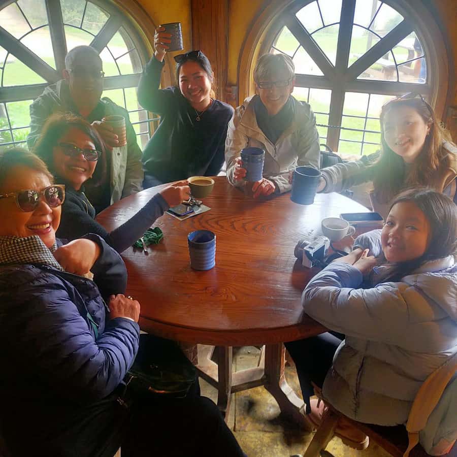 Auckland: Hobbiton and Rotorua Day Tour including Te Puia - Te Puia’s geysers and Māori culture