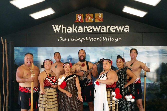 Auckland : Rotorua Living Maori Village with Haka and Hangi Lunch - Four hours inside the Living Māori Village