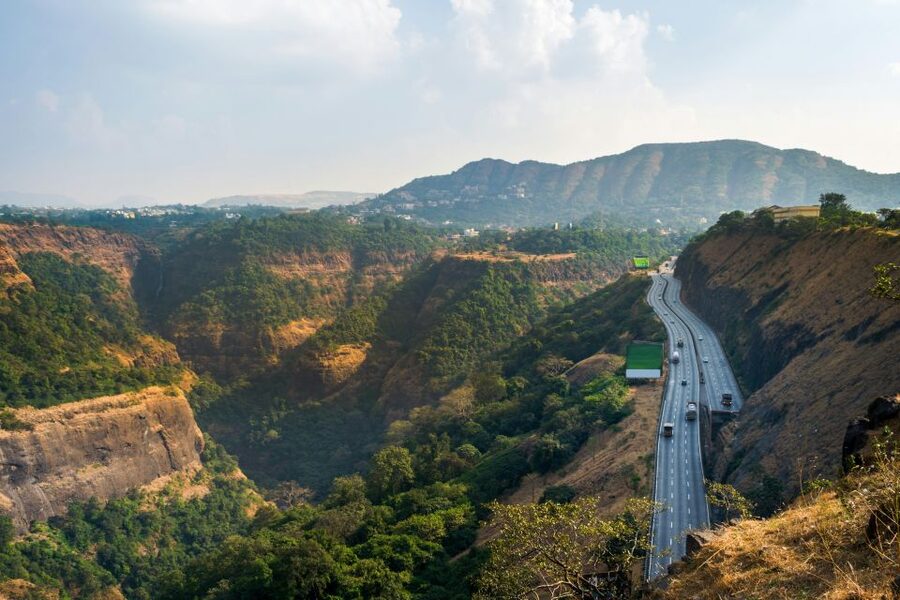 Aurangabad: 3-day Lonar Crater, Ajanta, & Ellora Caves Tour - Should you book it?