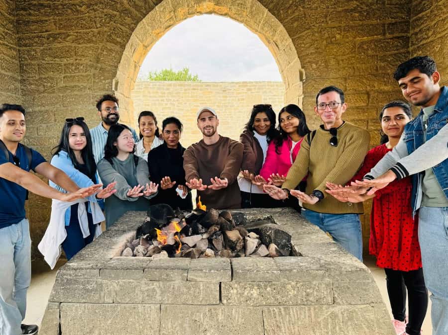 Baku: Gobustan, Mud Volcano, Fire Mount, Temple Lunch Entry - Gobustan’s rock art connects you with ancient life