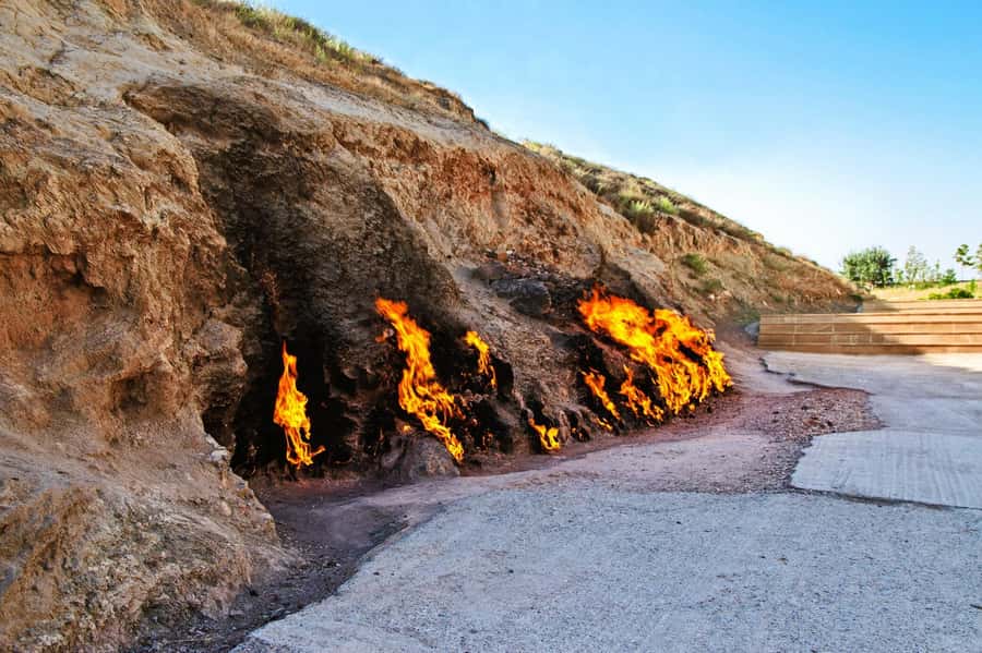 Baku: Gobustan, Mud Volcanoes & Absheron (Group or Private) - The Gobustan Museum adds useful context