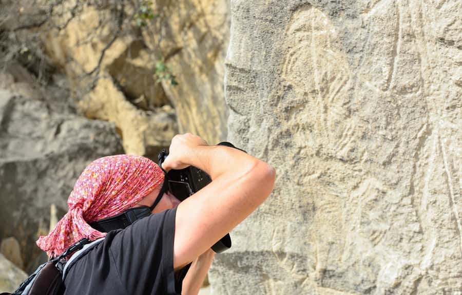Baku: Gobustan, Mud Volcanoes, Fire Temple, & Yanar Dag Tour - Yanar Dag: fire coming straight from the earth