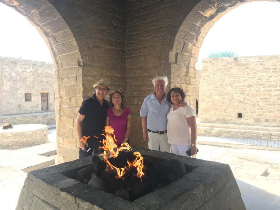 Baku: Gobustan, Volcanoes, Fire Temple and Yanardag Day Trip - Lunch at a buffet restaurant