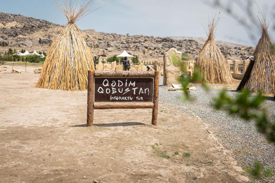 Baku: Half-Day Gobustan and Mud Volcanoes Tour with Entry - Why this half-day trip works well from Baku