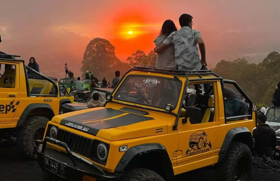 Bali: Mount Batur Jeep Sunrise Tour & Ubud Zipline Adventure - Sunrise over the caldera, lake, and Mount Agung