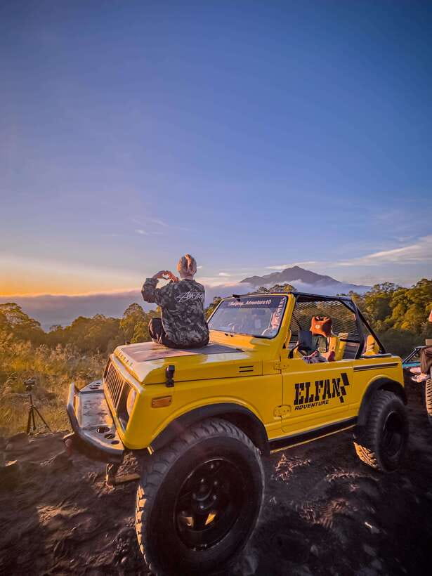 Bali: Mount Batur Jeep Sunrise With Hotspring Option - Balinese coffee and herbal tea in the hills