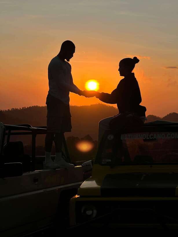 Bali: Mount Batur Jeep Sunrise with Transfers & Breakfast - How the private format affects the experience