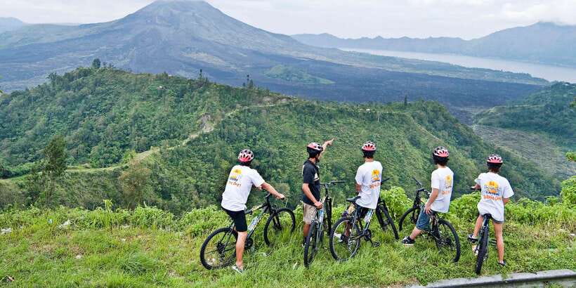 Bali: Mount Batur Mountain Biking Adventure with Lunch - Lunch, water, and the finish