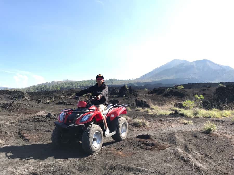 Bali: Mount Batur Quad Bike Tour and Natural Hot Springs - Lunch, mountain views, and a coffee stop