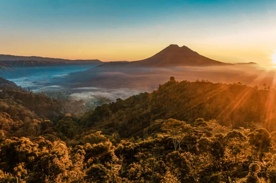 Bali: Mount Batur Sunrise Trek With Guide and Breakfast - Breakfast cooked near volcanic steam