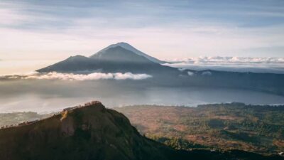 Bali: Mount Batur Sunset Trek with Picnic