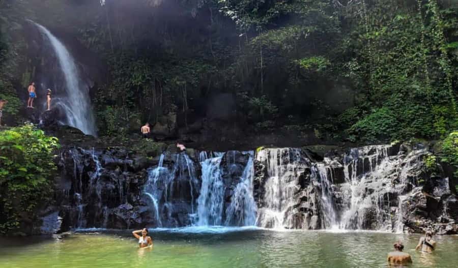 Bali: Mt Batur Sunrise Trek & Taman Sari Waterfall Adventure - Mount Batur before sunrise