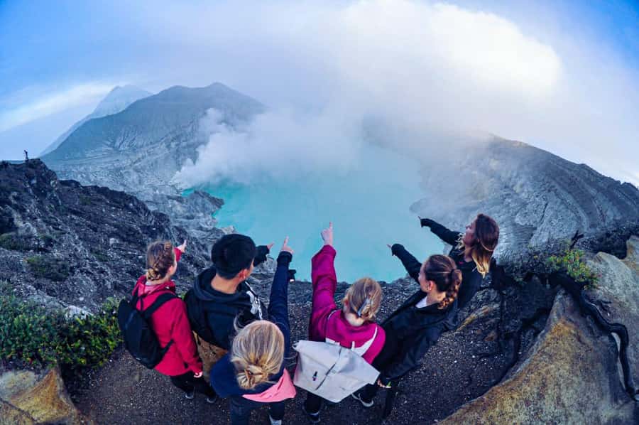 Bali or Banyuwangi: Mount Ijen Blue Fire Hiking - Why Mount Ijen feels different from an ordinary sunrise hike
