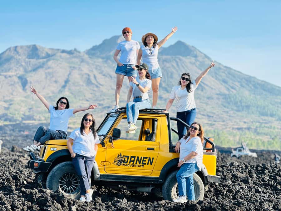 Bali: Private Sunrise Jeep Tour and Black Lava All Include - Breakfast, hot drinks, and the cold mountain air