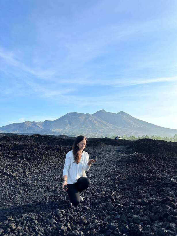 Bali: Sunset Mount Batur Jeep and Hot Spring All Inclusive - Who will enjoy this Mount Batur tour