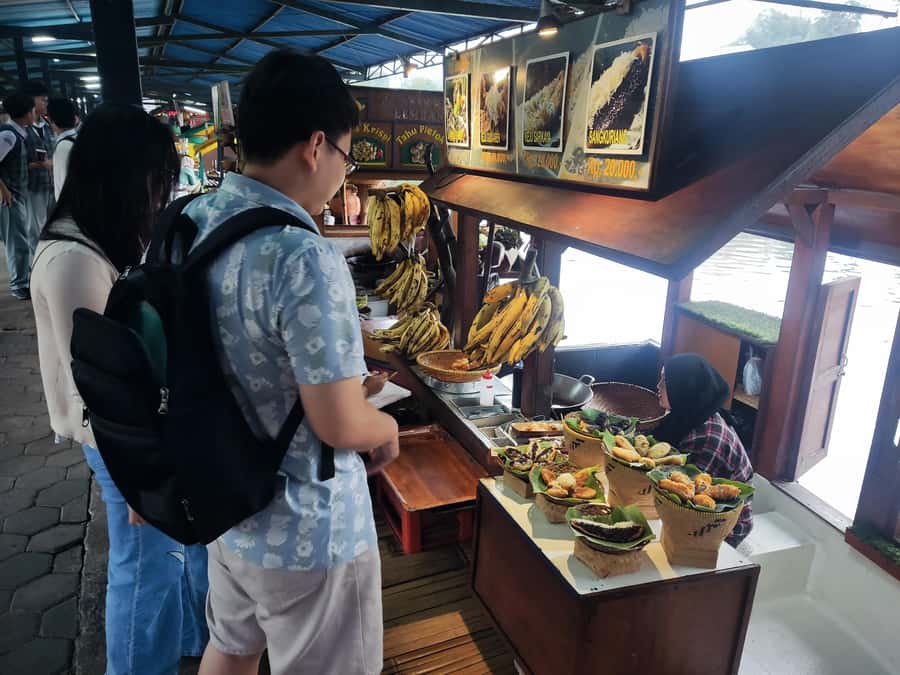 Bandung: Tangkuban Parahu Volcano, Waterfall & Culture Tour - Customizing the route without losing the day