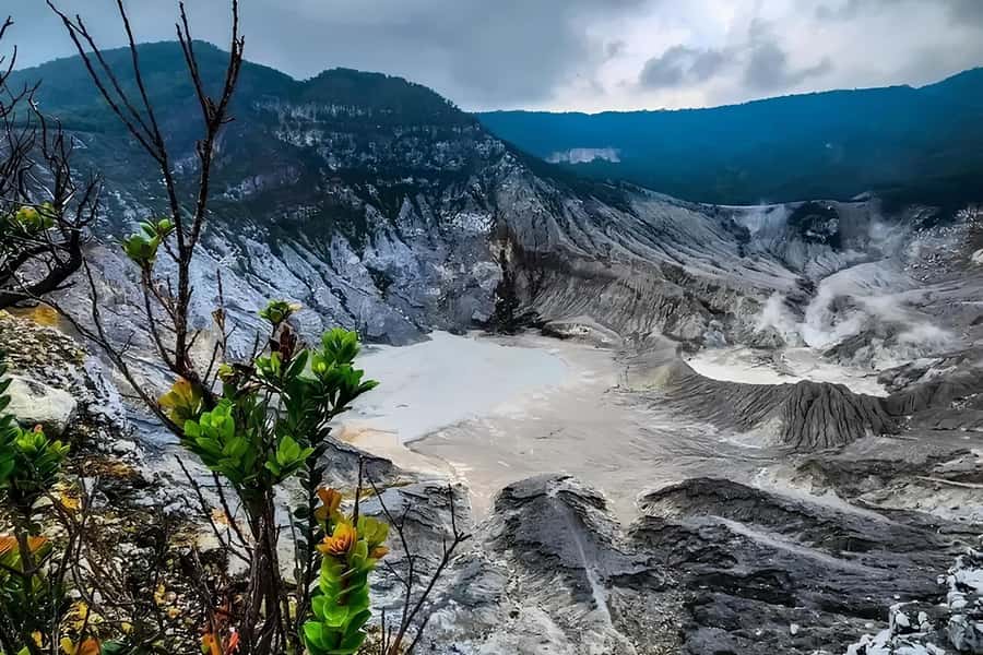 Bandung Tangkuban Perahu Volcano Tours - Key points to know before booking