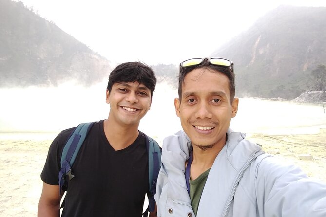 Bandung Tour All In, White Crater, Volcano Mountain, Hot Spring - Rancabali tea country and the work behind the view