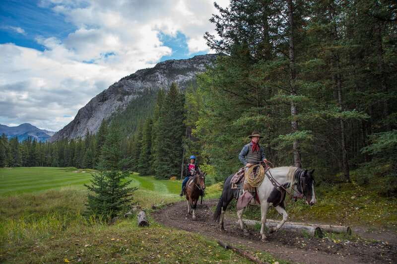 Banff: 4-Hour Sulphur Mountain Intermediate Horseback Ride - What makes the small group useful