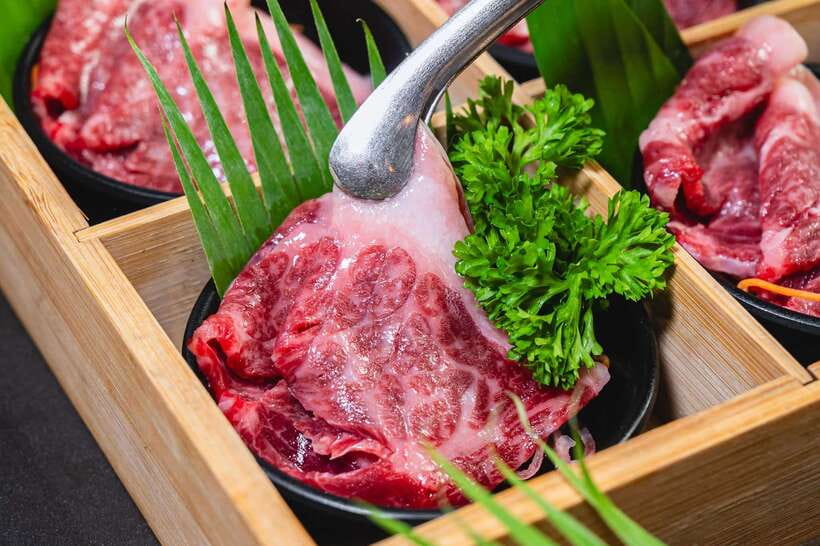 Bangkok: About Beef Lava Grill Buffet Package - What the 90-minute meal feels like