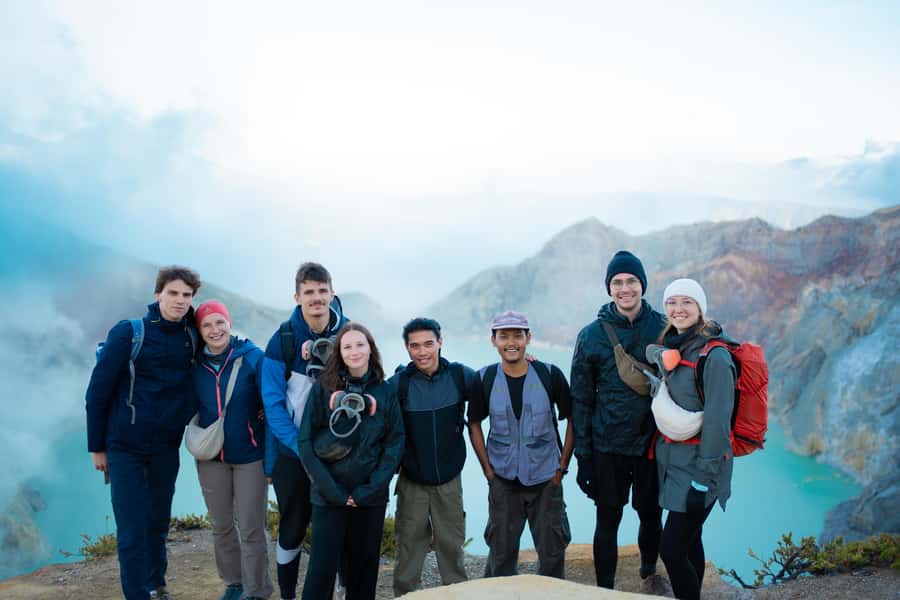 Banyuwangi/Bali: Ijen crater Bluefire & Sunrise Experience - Why Ijen’s Blue Fire Requires a Serious Trek