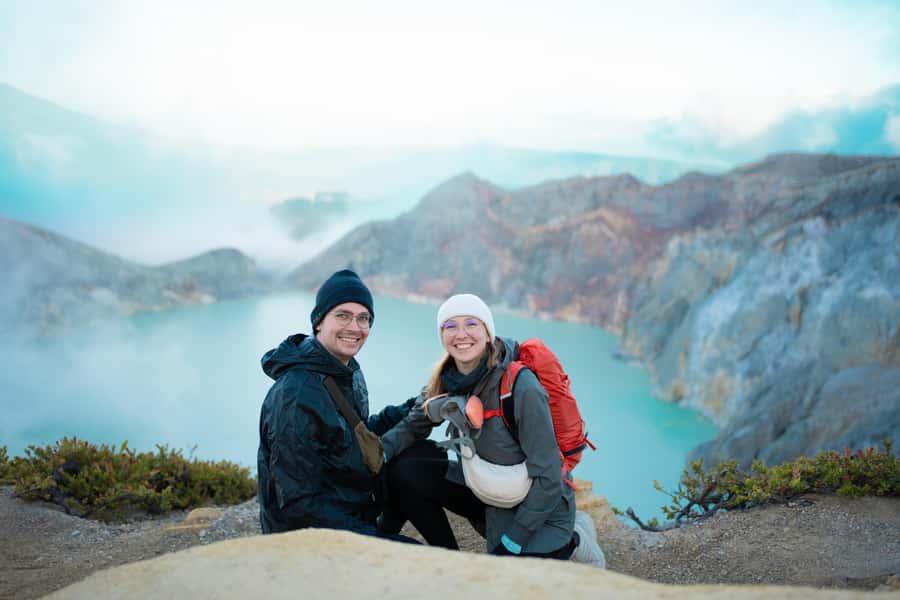 Banyuwangi/Bali: Ijen crater Bluefire & Sunrise Experience - Preparing at Paltuding at 1:30 AM