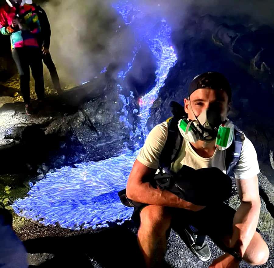 Banyuwangi: Ijen Blue Fire Tour with Transfer Services - Hiking through the dark to Mount Ijen