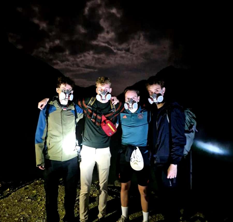 Banyuwangi: Ijen Blue Fire Tour with Transfer Services - Sunrise above the lake