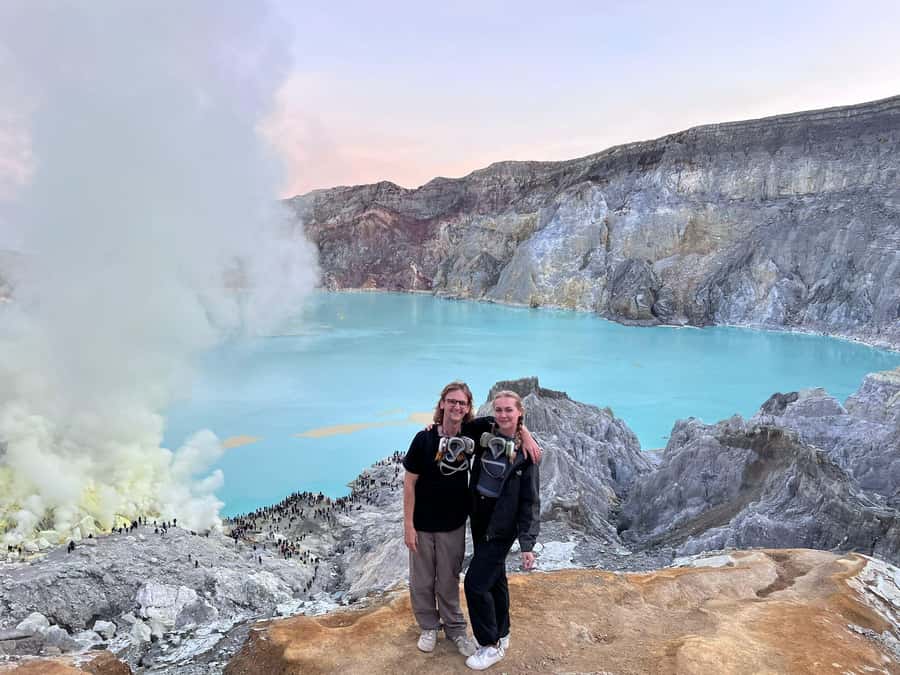 Banyuwangi: Ijen Blue Fire Tour with Transfer Services - What the $39 price really covers
