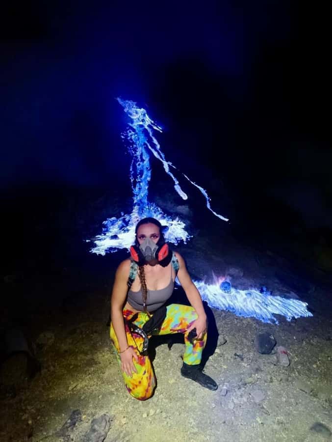 Banyuwangi : Mt Ijen Hike, Blue Fire & Panoramic Lake Guided - The 2:00 a.m. climb to the rim