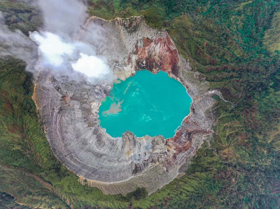 Banyuwangi : Mt Ijen Hike, Blue Fire & Panoramic Lake Guided - The midnight pickup from Banyuwangi