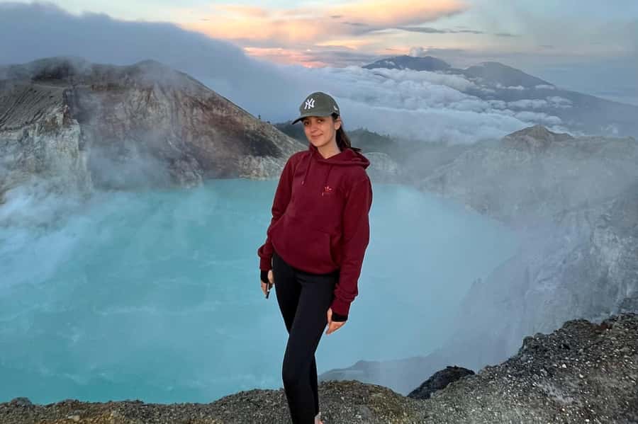 Banyuwangi: Mt. Ijen Sunrise Hike with Pickup & Health Check - Key points to know before you book