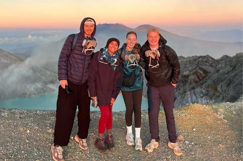 Banyuwangi: Mt. Ijen Sunrise Hike with Pickup & Health Check - The 1.5-hour climb to Ijen’s rim