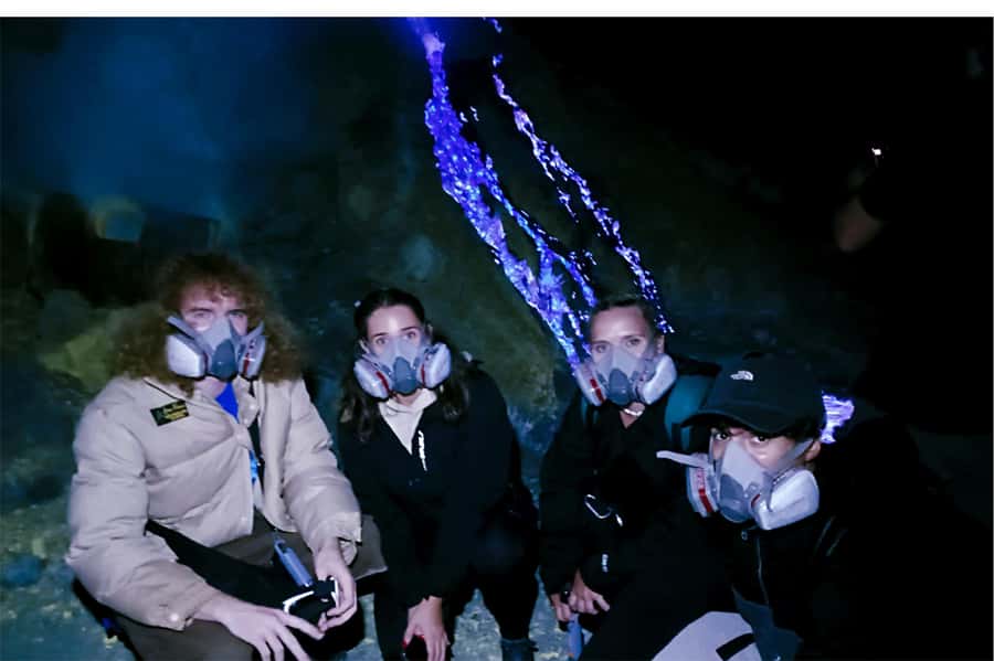 Banyuwangi: Mt. Ijen Sunrise Hike with Pickup & Health Check - The night pickup from Banyuwangi